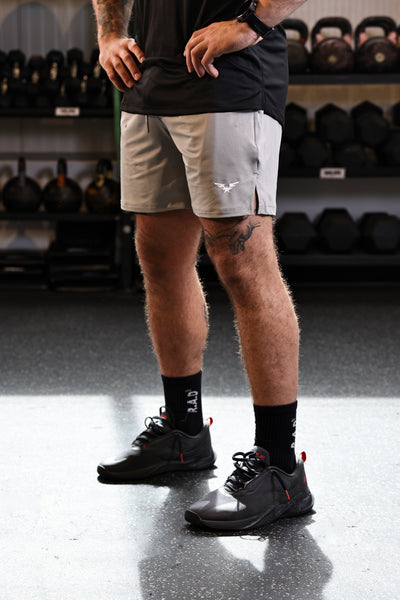 Performance Shorts - Light Gray